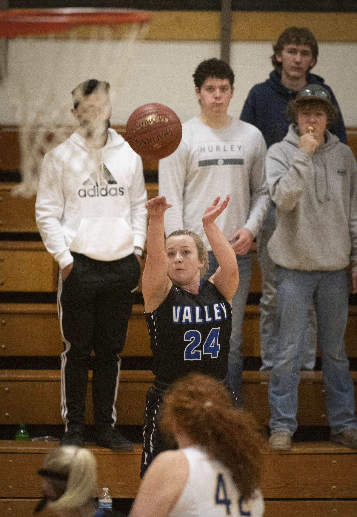 Girls basketball - Valley Vs. Wendell